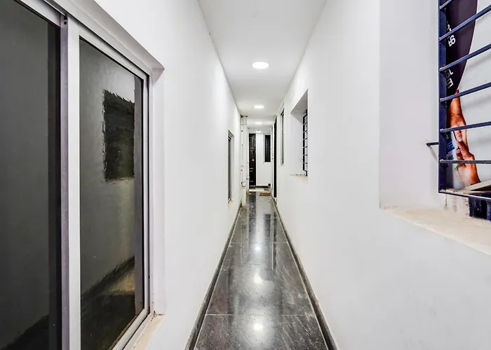 Super Hotel O Kalaingar Nagar Padappai