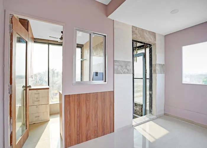 Hotel O Anant