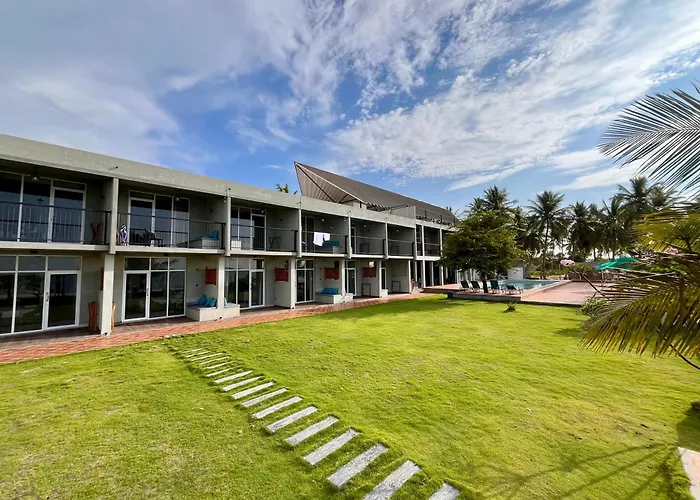 Hiru Beach Resort