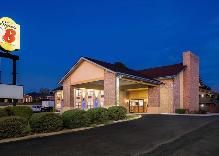 Super 8 By Wyndham Paragould