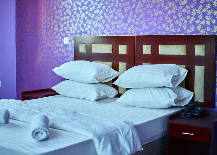 Euro Hotel And Apartments