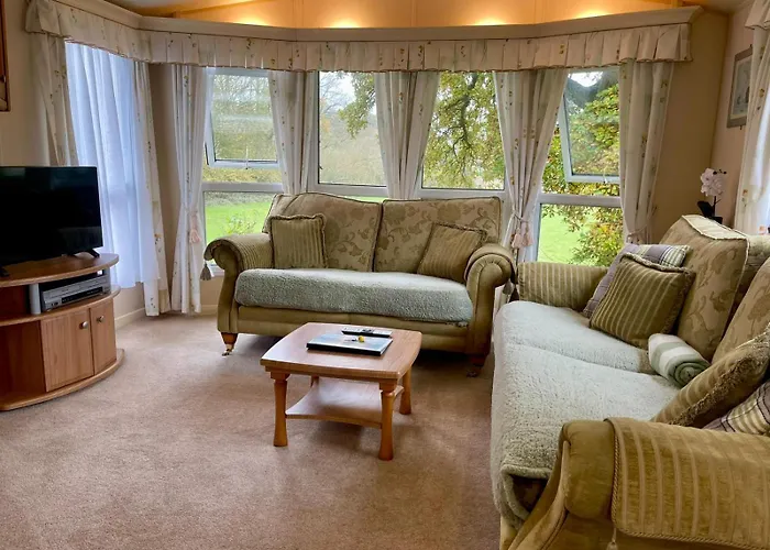 Severnside Boat And Caravan Park Gloucestershire - Caravan 1