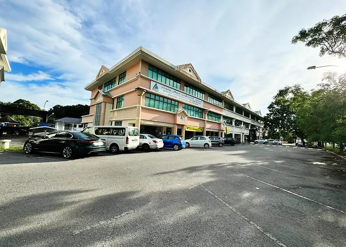 Grand Topaz Hotel
