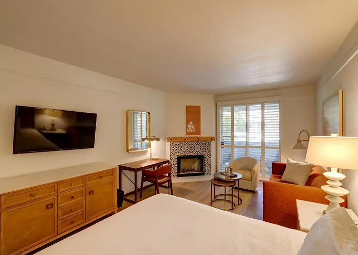 Sonoma Valley Inn, Tapestry Collection By Hilton