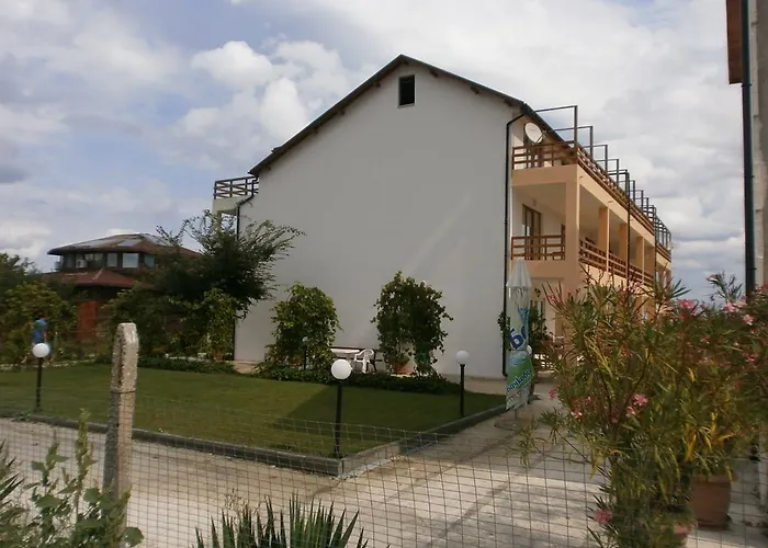 Hotel Rohi