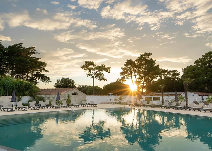 Sandaya Hotel Les Grenettes