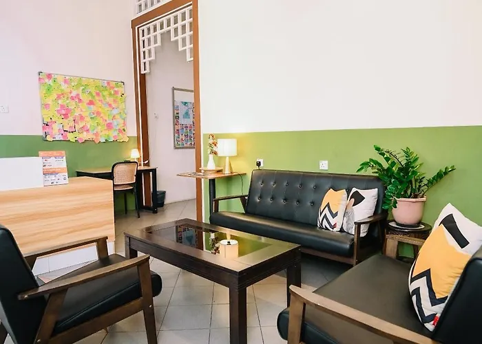 Swing & Pillows - 75 Chulia St, Georgetown Penang