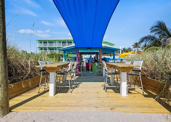 Oceanfront Inn, Inlet View, King Bed, #5