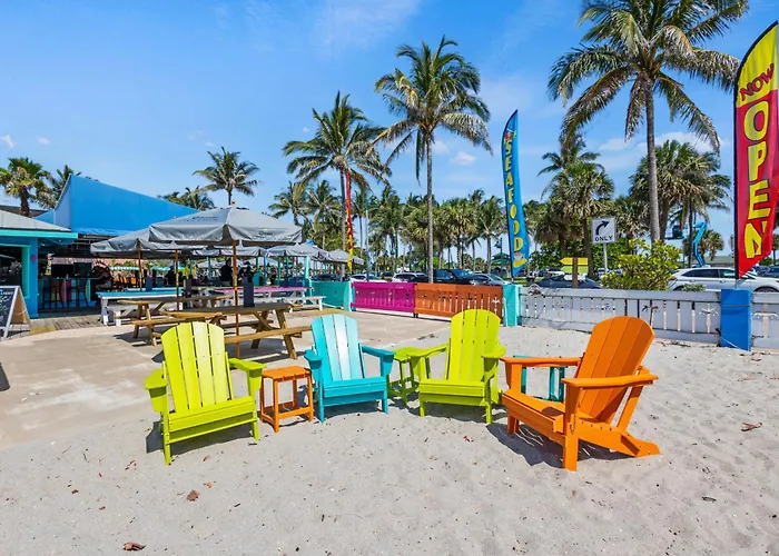 Fort Pierce Oceanfront Inn- Suite- King Bed #6