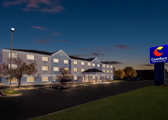 Comfort Inn & Suites Mason City - Clear Lake
