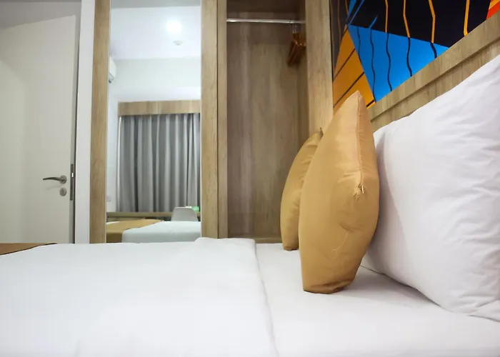 Urban Hotel Serpong