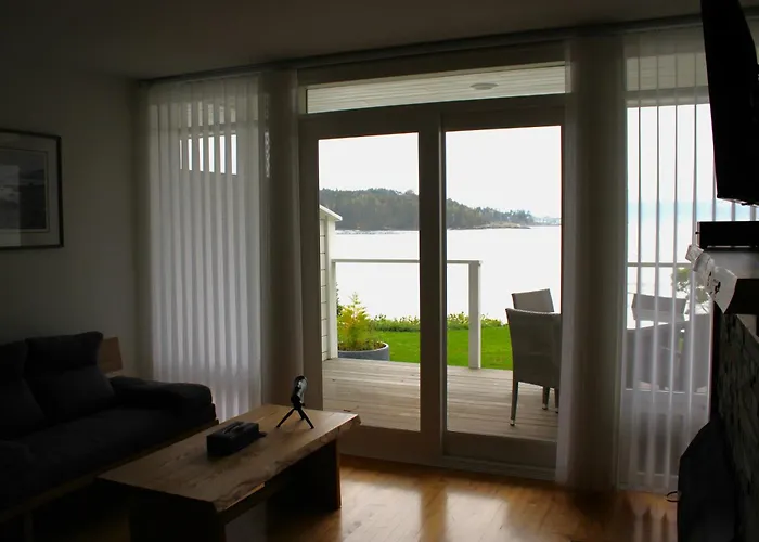 Sooke Harbour House
