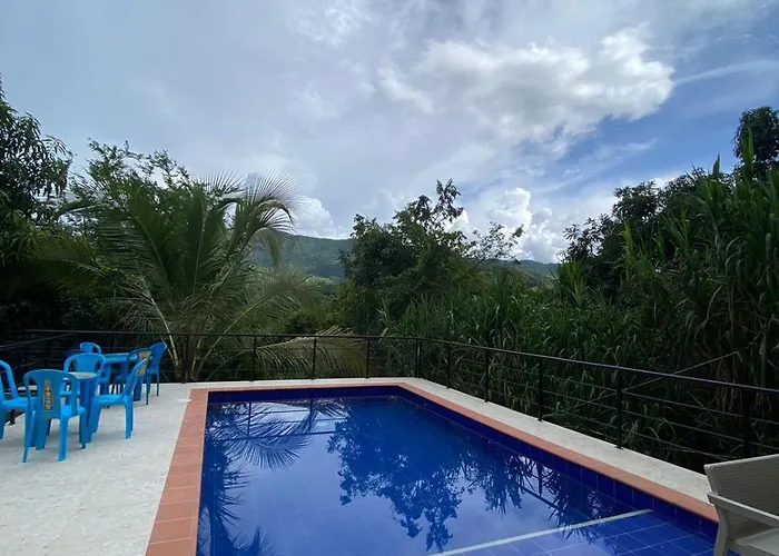 Hospedaje Luna Azul