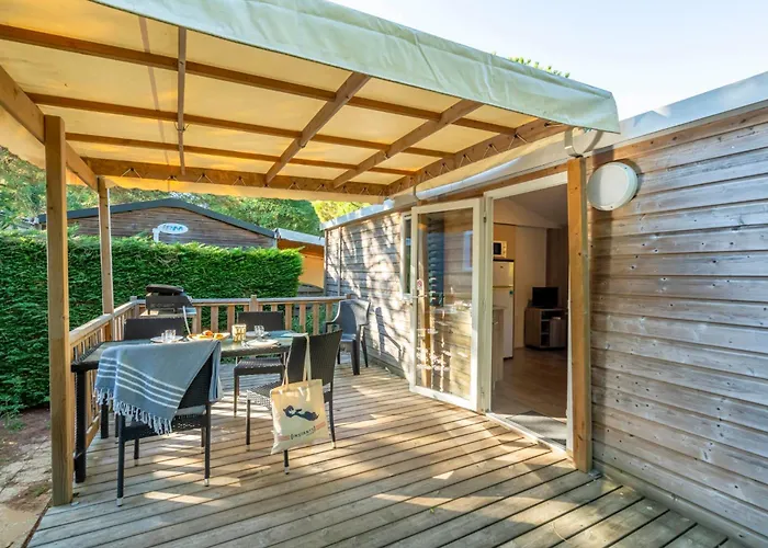 Camping 4 Etoiles Les Fougeres
