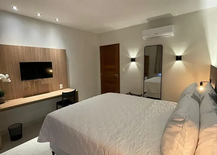 Luster Hotel