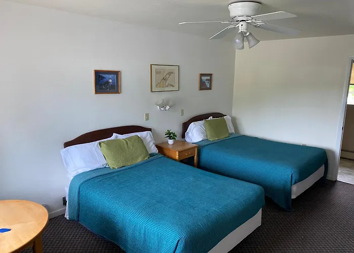 Big Bay Motel