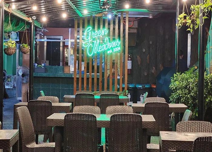 Green Meadows Hotel & Restaurant
