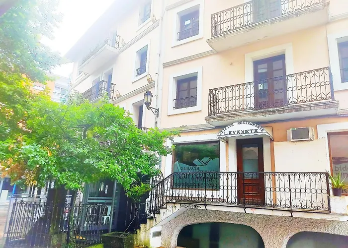Hotel Lauxeta Berria