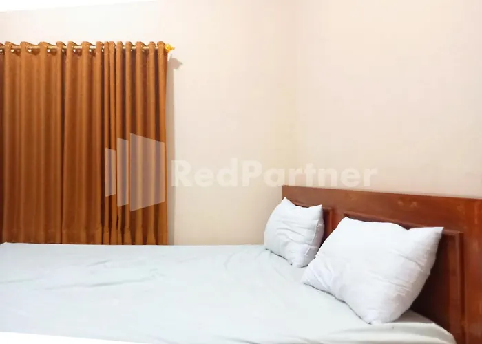 Isa Homestay Kudus Mitra Reddoorz