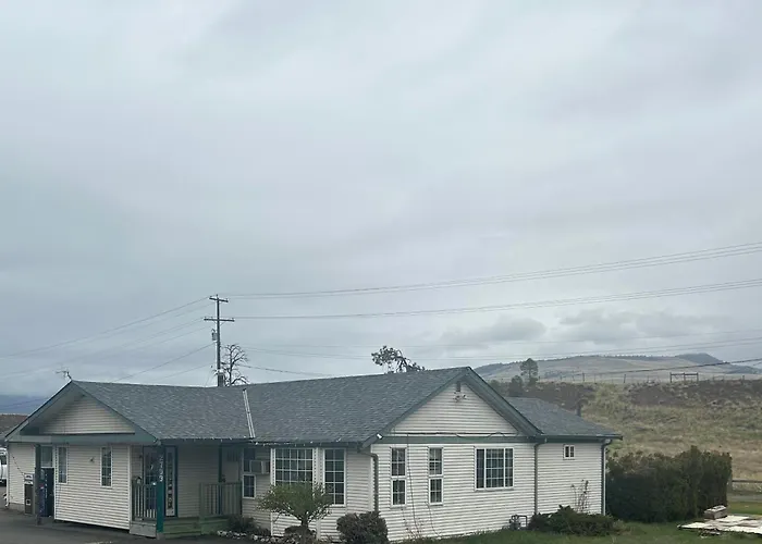 Road Runner Motel