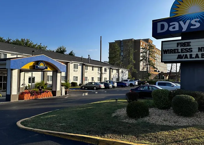 Days Inn By Wyndham Runnemede Philadelphia Area