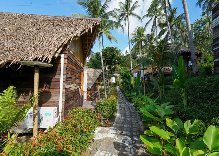 Roomquest Theva Resort Residence Koh Samui