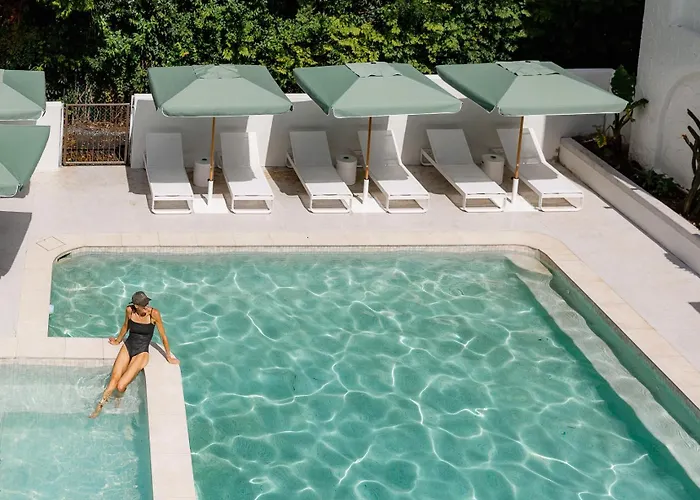 The Tamborine - Boutique Hotel