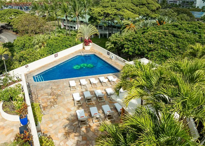 Luana Waikiki Hotel & Suites