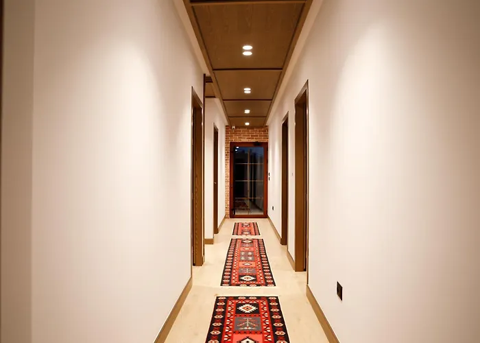 Sunny Hill Boutique Hotel