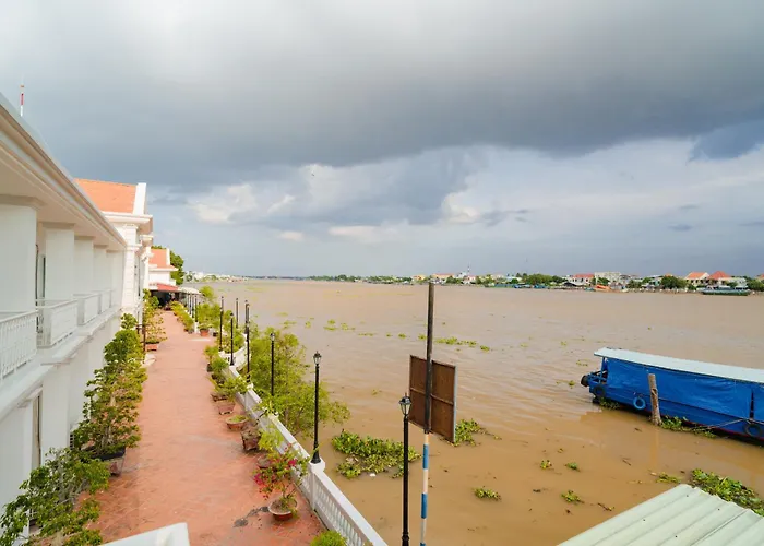 Chuong Duong Hotel