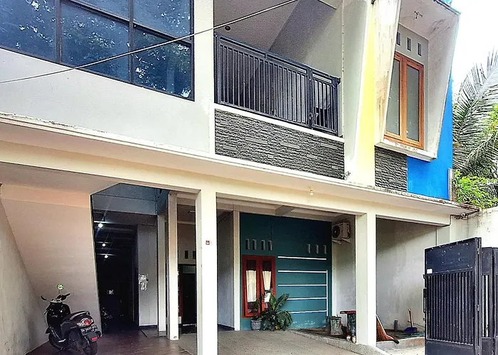 Hkp Homestay Redpartner Blitar