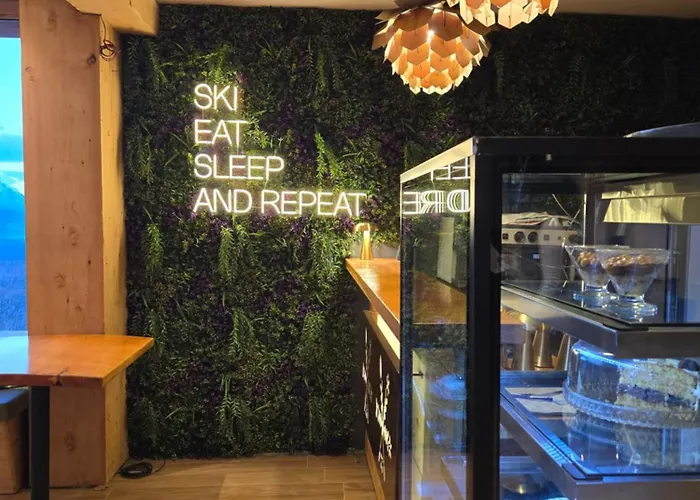 Apres Ski - Media Pension Y Pases Incluidos