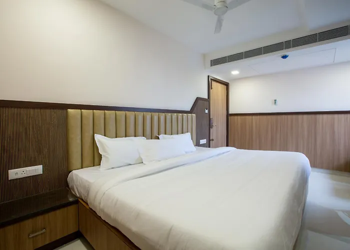 Hotel Prm Aruna Archadia