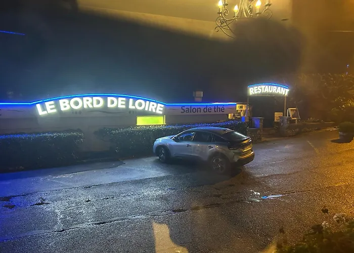 Hotel De La Loire Aux Portes De Sancerre