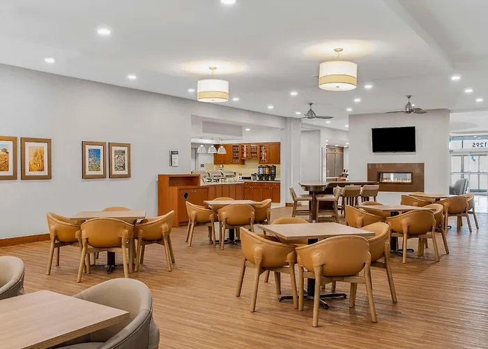 Homewood Suites By Hilton Winnipeg Airport - Polo Park