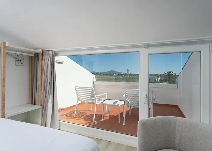 Hotel Aigua Oliva