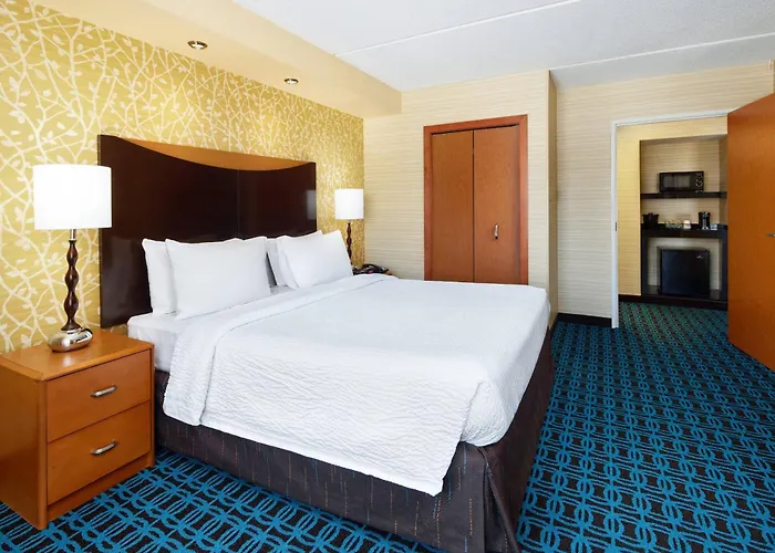Fairfield Inn And Suites By Marriott Plainville