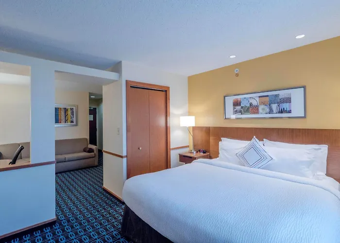 Fairfield Inn & Suites By Marriott Cleveland Streetsboro