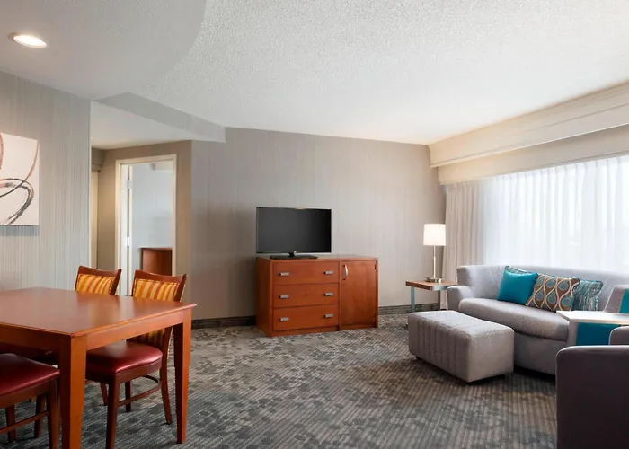 Courtyard By Marriott Fort Smith Downtown