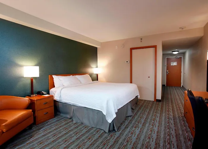Fairfield By Marriott Inn & Suites Sudbury