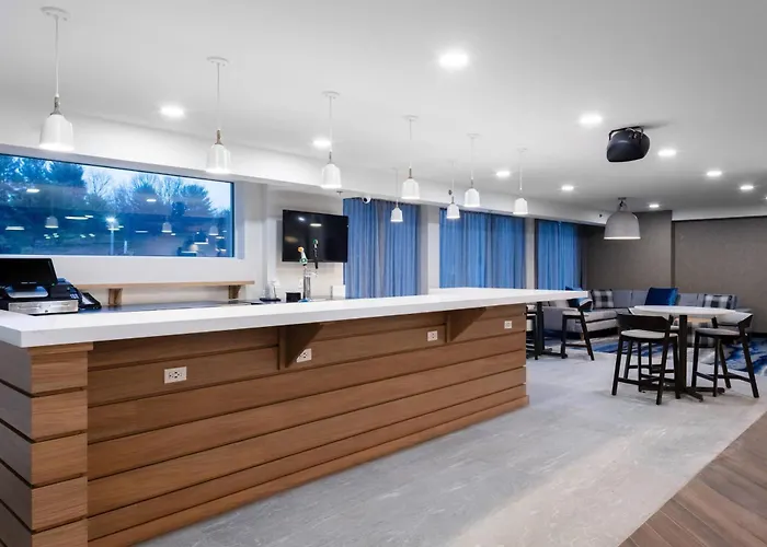 Fairfield Inn & Suites Springfield Enfield