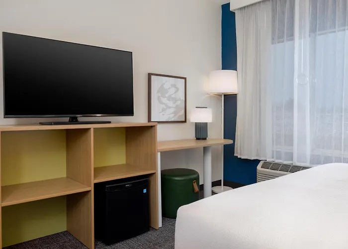 Spark By Hilton Evansville East, In