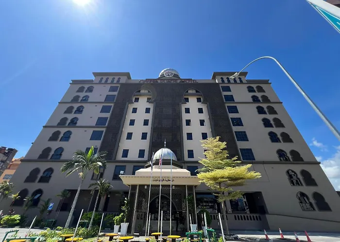 The Grand Puteri Hotel