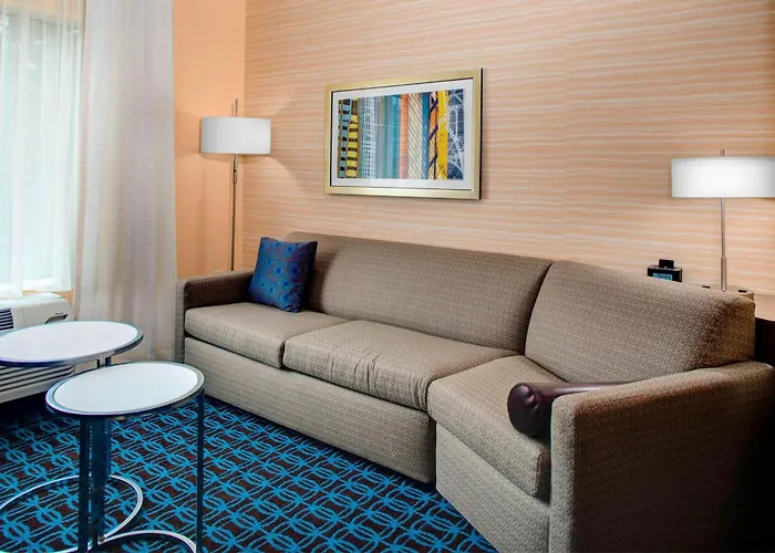 Fairfield Inn & Suites By Marriott Douglas