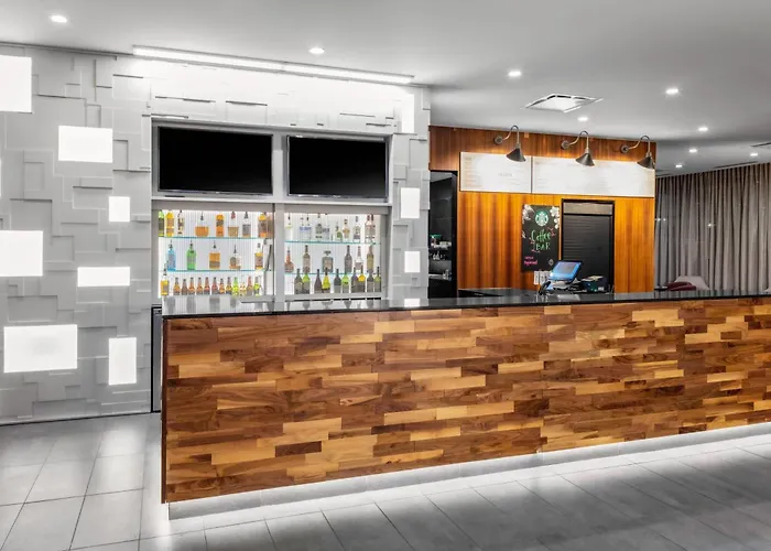 Courtyard By Marriott East Lansing Okemos