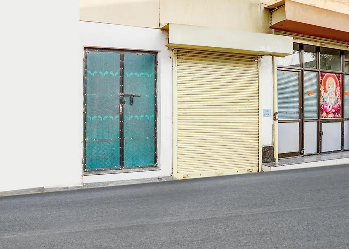 Hotel O Bhaisthan Near Railway Station Formerly Hotel Convivial Star