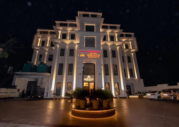 Hotel Miracle Resort
