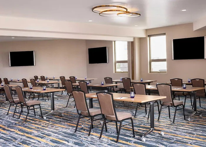 Delta Hotels By Marriott Grande Prairie Airport