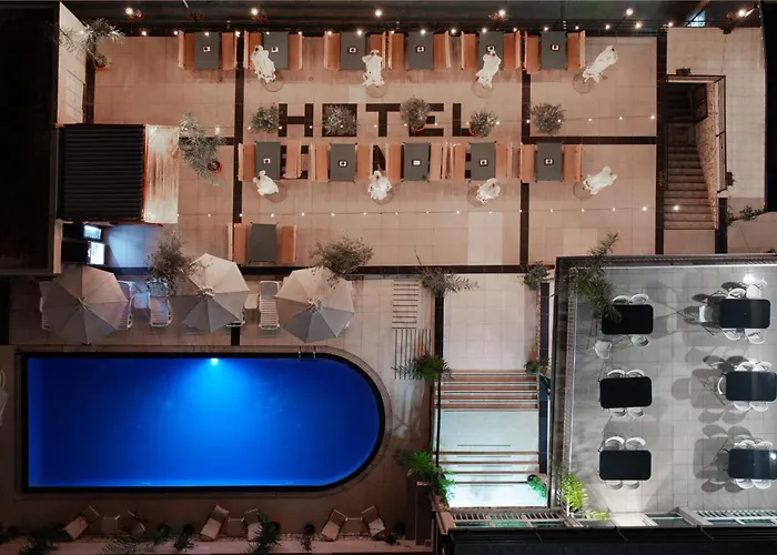 El Mar Hotel
