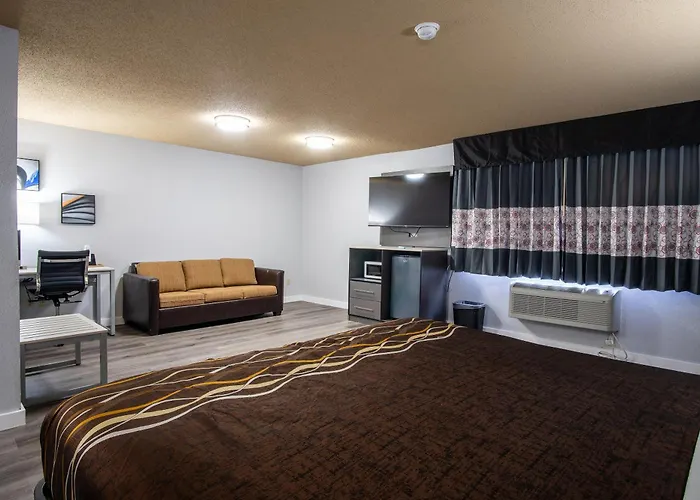 Coratel Inn And Suites By Jasper Eagan St Paul Airport & Mall Of America